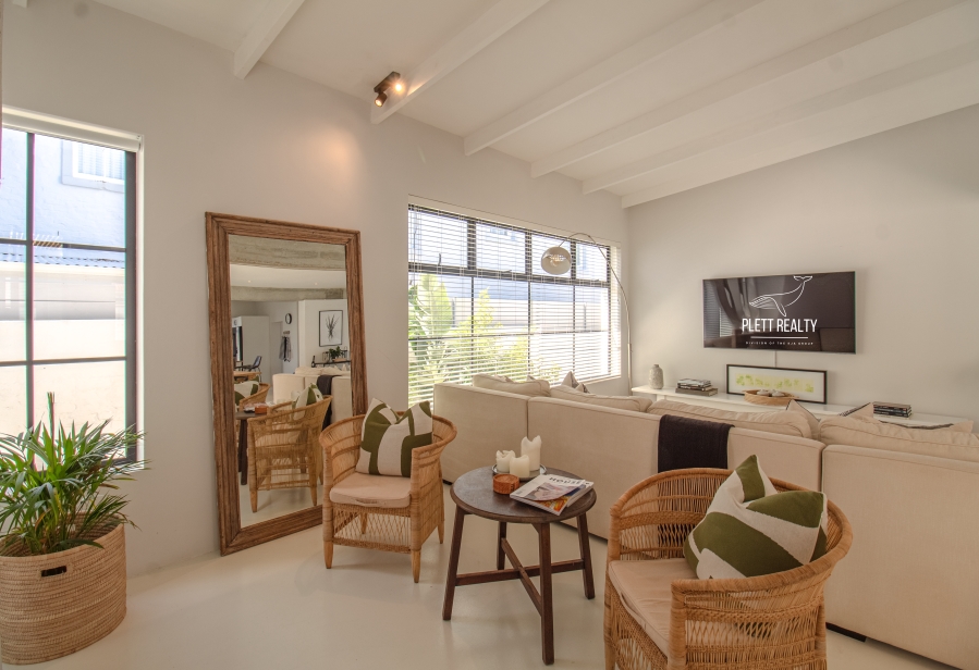3 Bedroom Property for Sale in Bowtie Western Cape